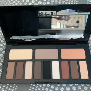 NWOB Kat Von D Shade and Light Eye Shadow Palette
